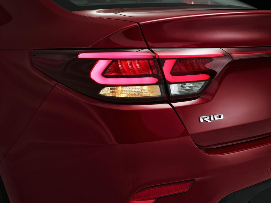 Детали экстерьера Kia Rio (FB) 2017 года  (фото 18 из 32)